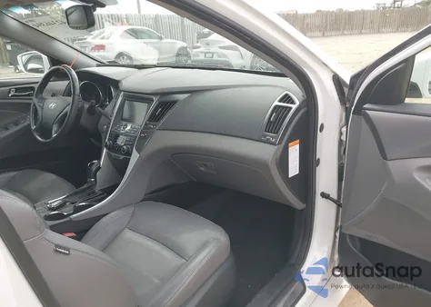 2011 Hyundai Sonata Hybrid z USA, uszkodzony, nr VIN KMHEC4A44BA016605